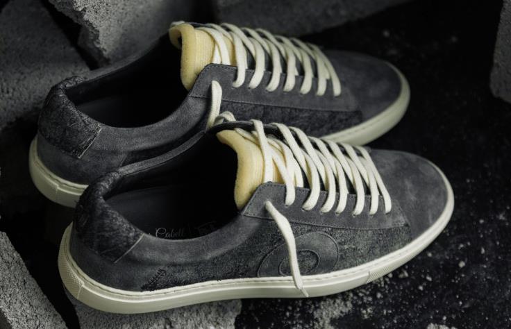 Skodon 2B04N88 grå män trashhand x Oliver Cabell profil r2 kopia