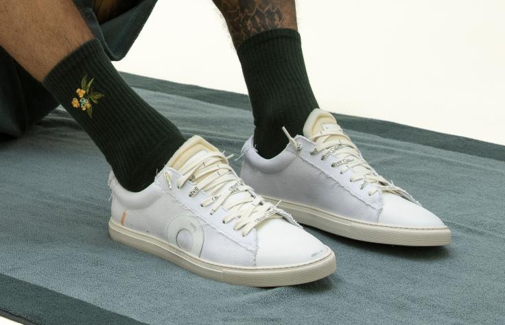 Skodon 2B04N82 la män Oliver Cabell låg 15