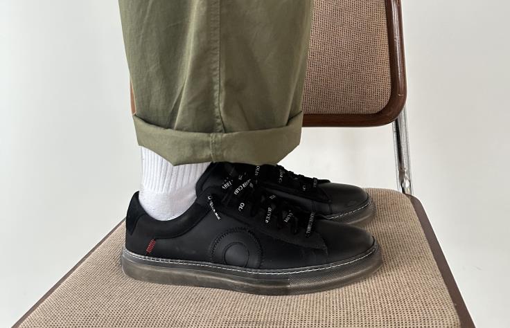 Skodon 2B04N8 svart spöke män Oliver Cabell låg 114